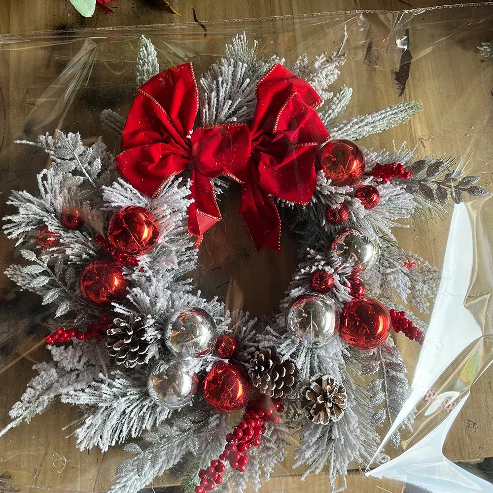 Winterweelde Kerstkrans en Slinger – Gevlokte PVC Kerstdecoratie