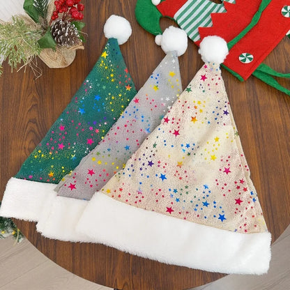 Sterrenpret – Kleurrijke Kerstmuts met Gouden Sterren voor Volwassenen