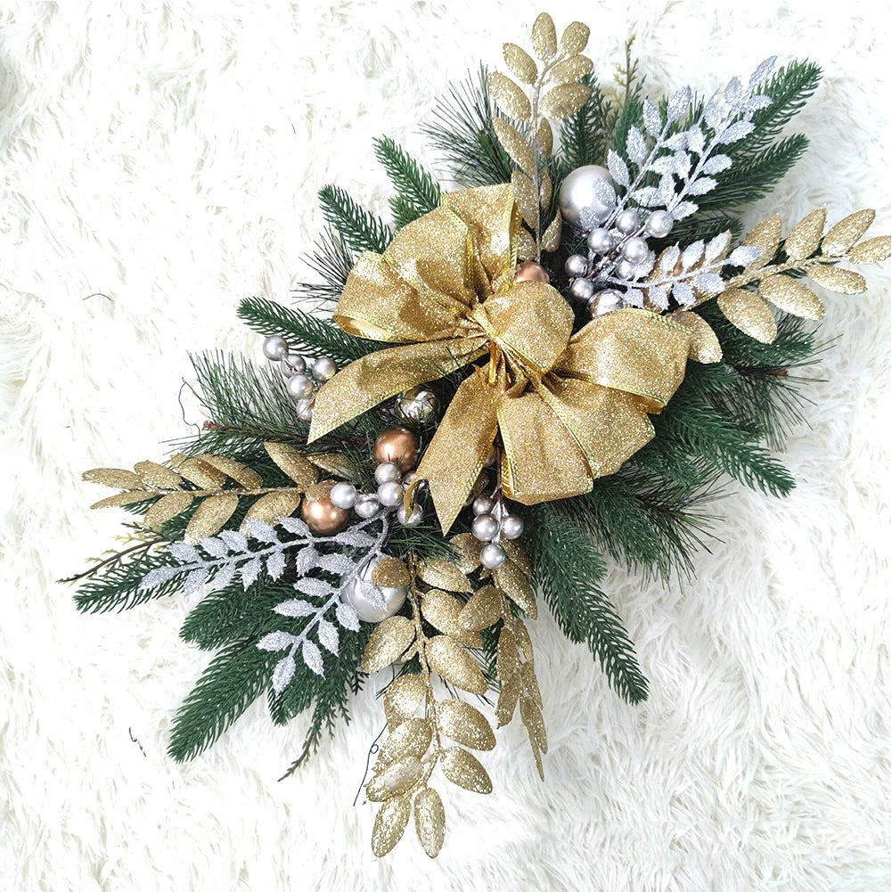 Roodgoudgloed – Kerstkrans 45 cm met Bessen, Dennenappels en LED-optie