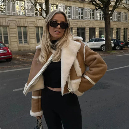 Elin Dames Jas – Korte Winterjas met Zachte Shearling Details