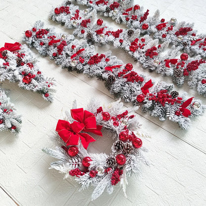 Winterweelde Kerstkrans en Slinger – Gevlokte PVC Kerstdecoratie