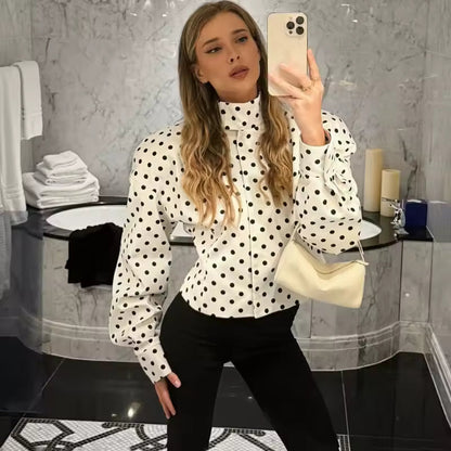 Jasmijn Dames Co-ord Set – Wit Jasje met Rok en Polkadots