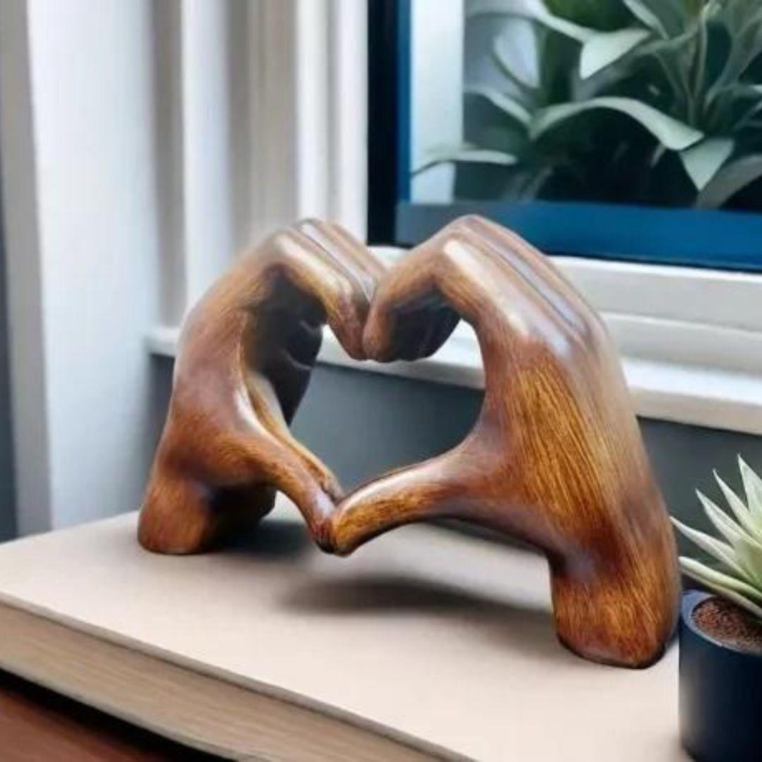 Hartvormige Woondecoratie – Symbolisch Beeld voor Liefde en Verbinding