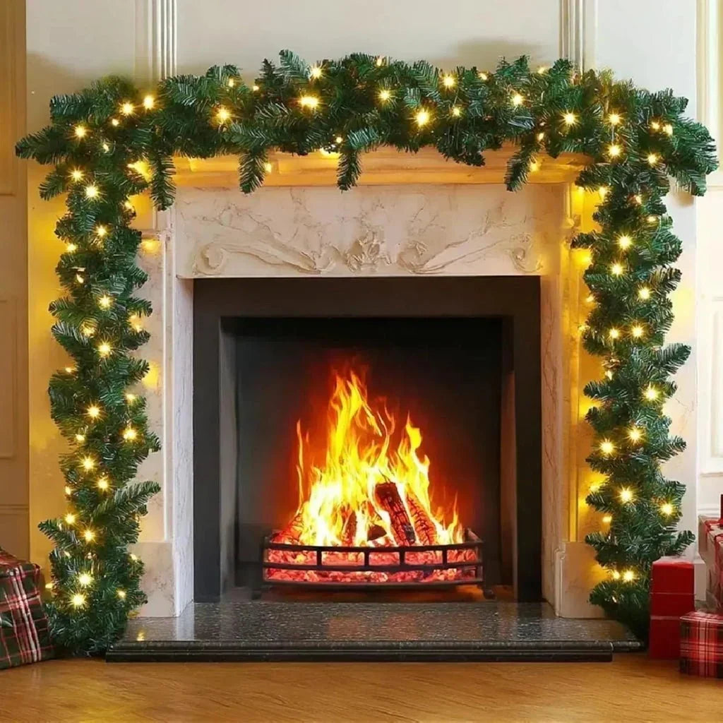 Dennengloed Kerstguirlande met 100 Warmwitte Ledlampjes, 2,7 Meter