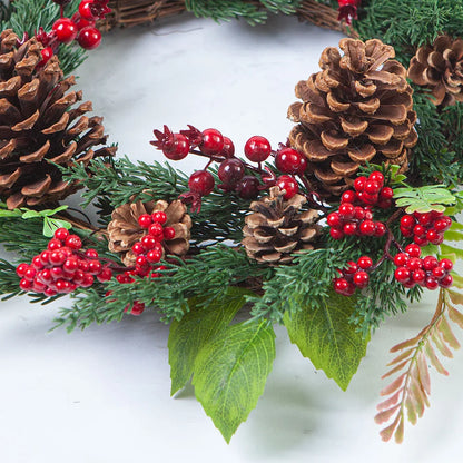 Bessenpracht Kerstkrans 45 cm met Cipresgroen en Rode Bessen