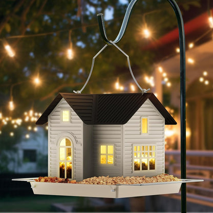 Zonnevoederhuisje met hangend metalen huis