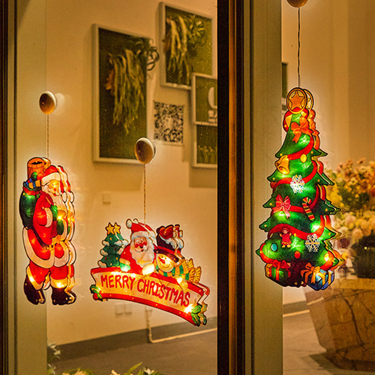 Kerstgloed – Hangende Kerstfiguren met Warme Verlichting voor het Raam