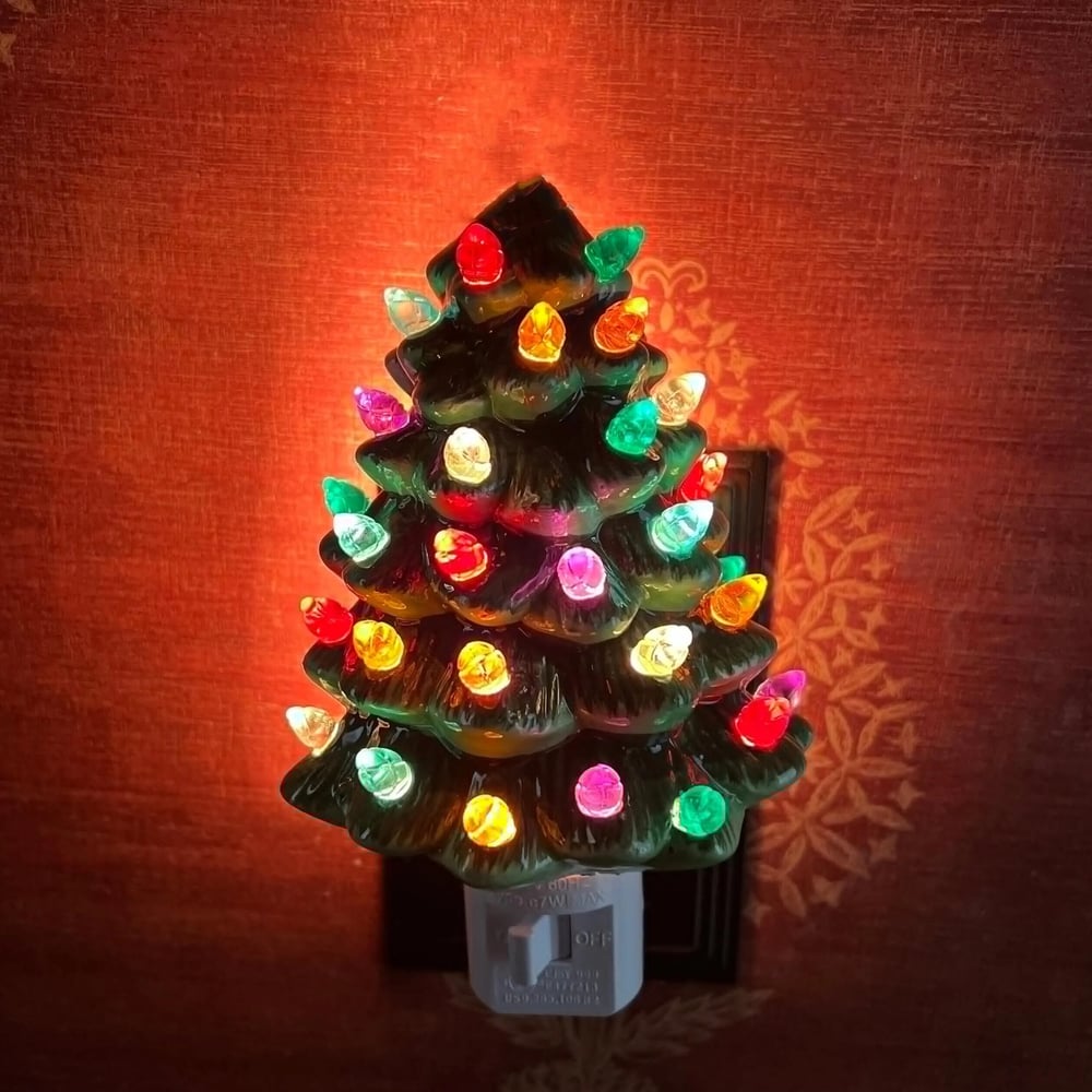 KerstGloed Kerstboom Nachtlamp met Kleurrijke Verlichting