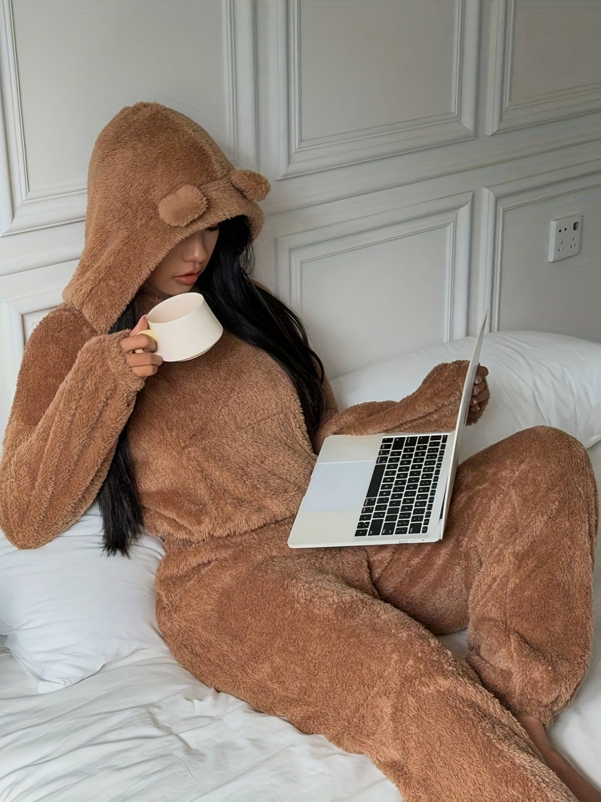 Dames Loungewear Set 2-Delig – Hoodie met Berenoren en Broek