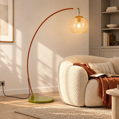 Elvara Boogvloerlamp – Moderne Vloerlamp met Amberkleurig Glas