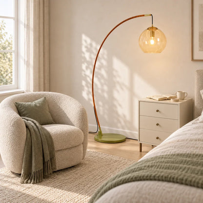 Elvara Boogvloerlamp – Moderne Vloerlamp met Amberkleurig Glas