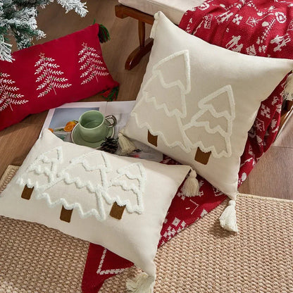 Fenna Kerstkussensloop – Geborduurde Kerstboom met Pompondetails