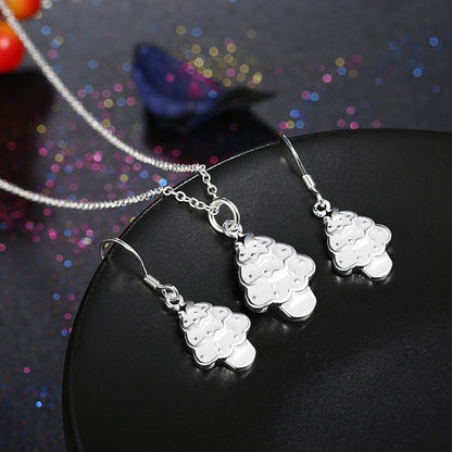 WinterSter Sieradenset – Zilverkleurige Kerstketting en Oorbellen