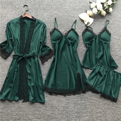 Silvéra Dames Satijnen Pyjama Set met Kant en Kimono
