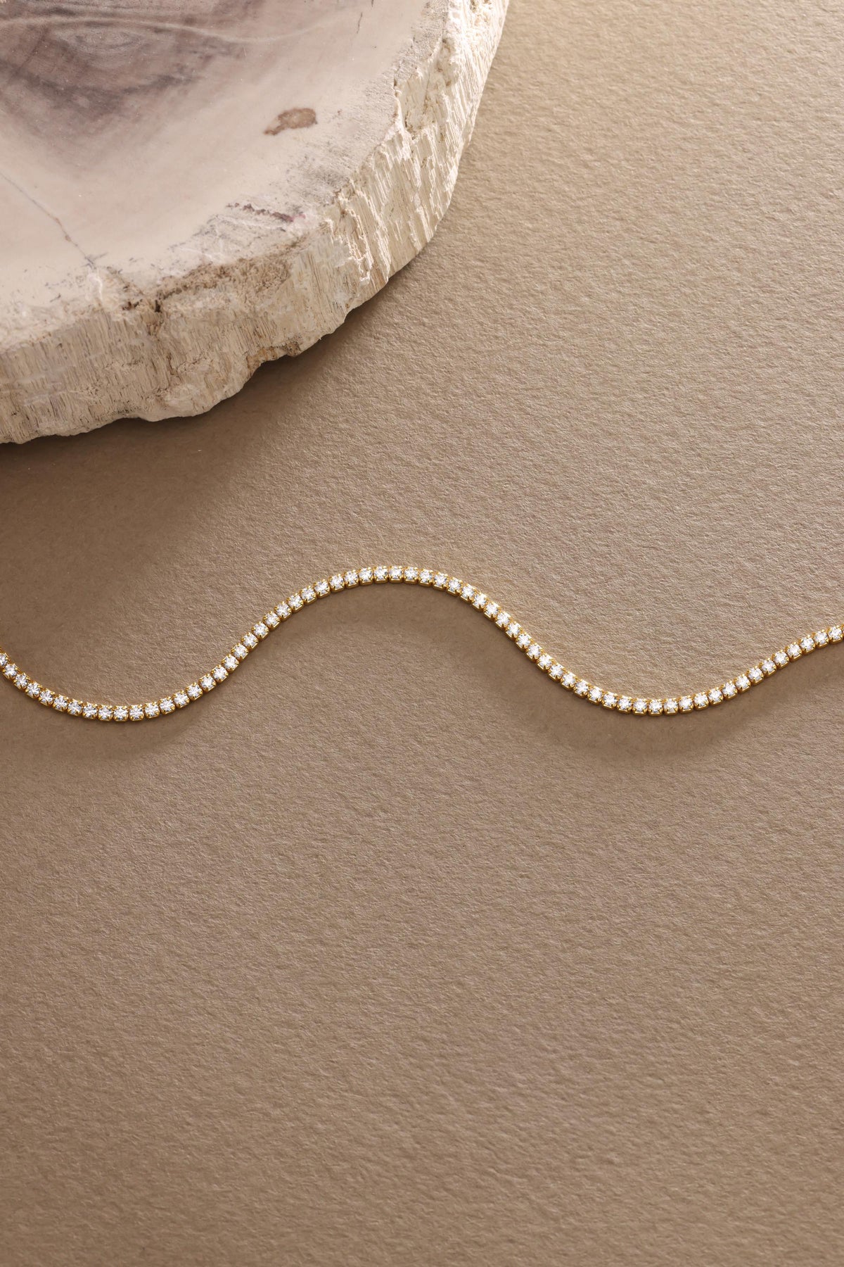 Saar Tennis Ketting – Elegante Kristallen Ketting met 14K Plating