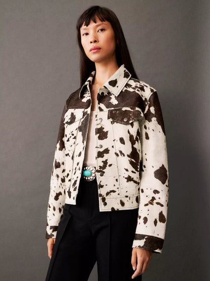 Luna Dames Jasje met Koeienprint – Warm, Trendy & Comfortabel