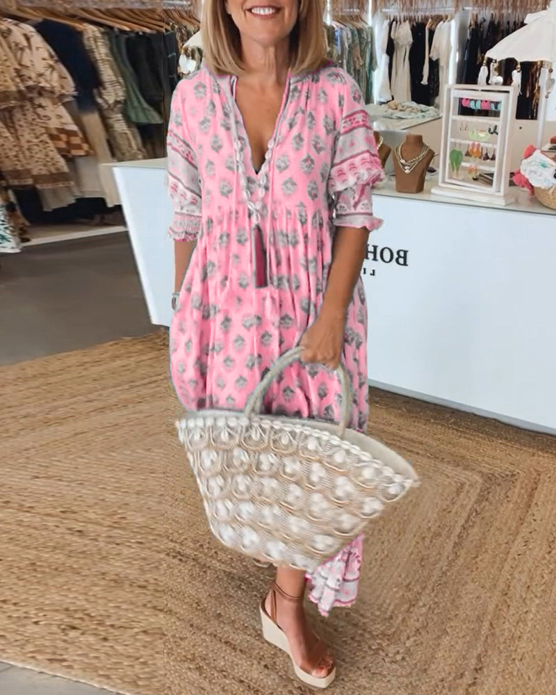 Marit Luchtige Strandjurk Dames met V-Hals en Zomerprint