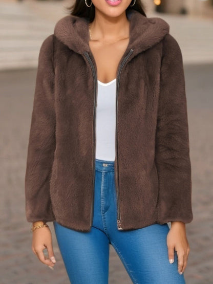 Drune | Zachte dames teddyjack met capuchon en rits
