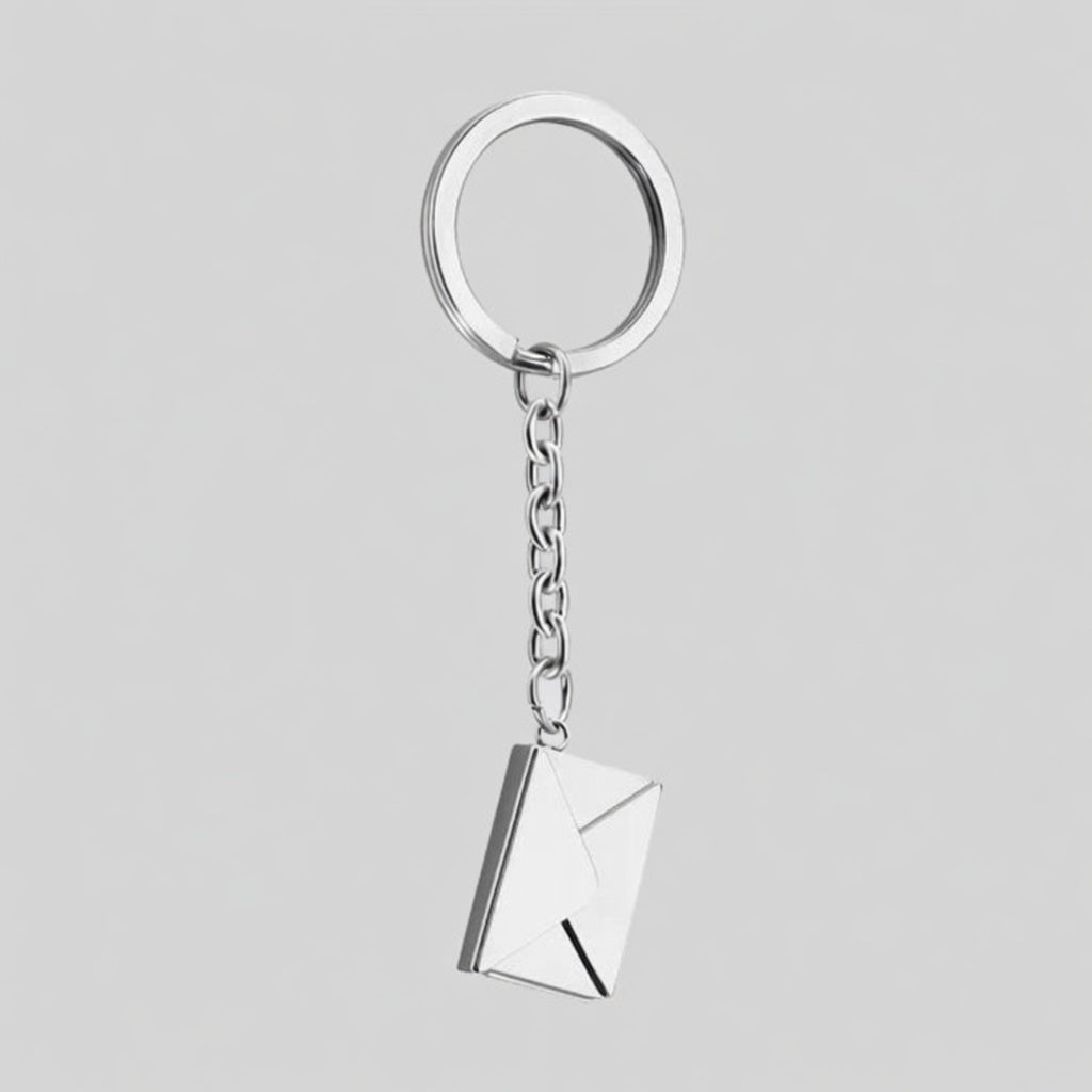 HartBoodschap Ketting met Persoonlijke Gravure en Elegant Design